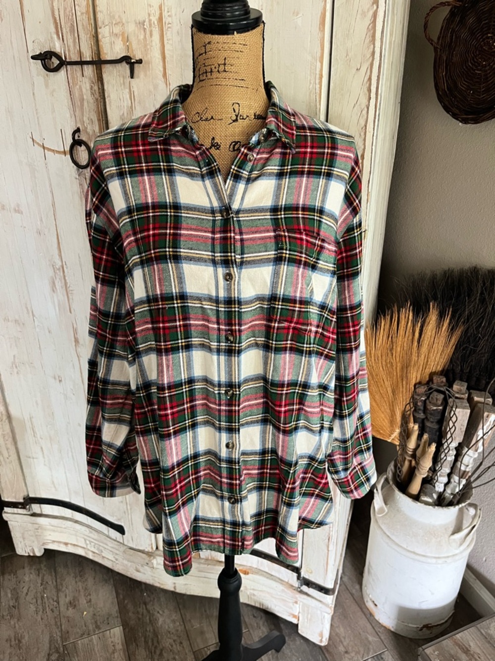 GAP oversized plaid flannel shirt - Picture 3 of 4